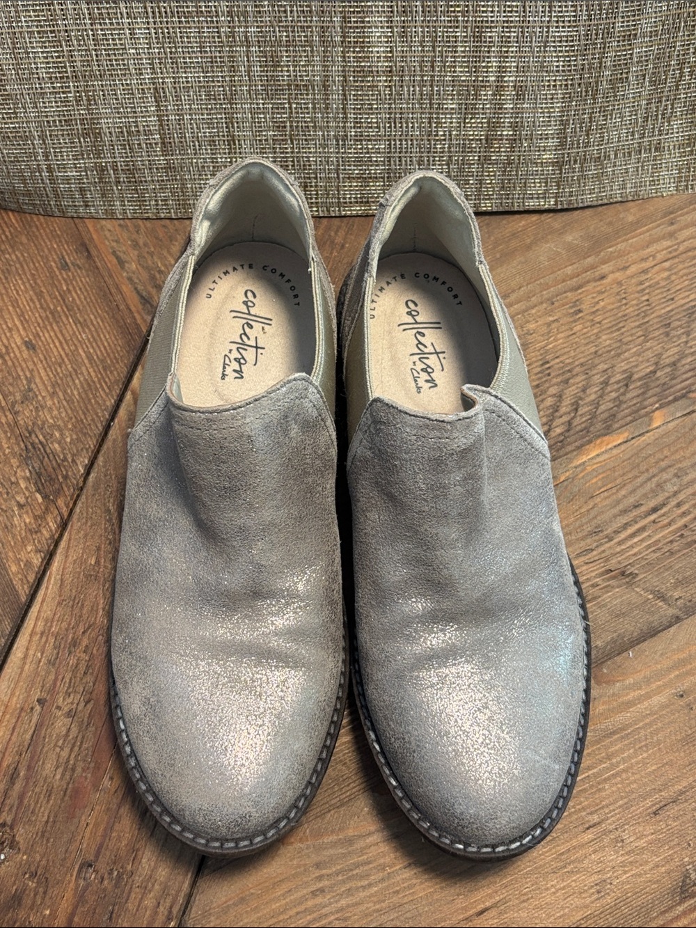 Clark’s ultimate comfort collection silver flats